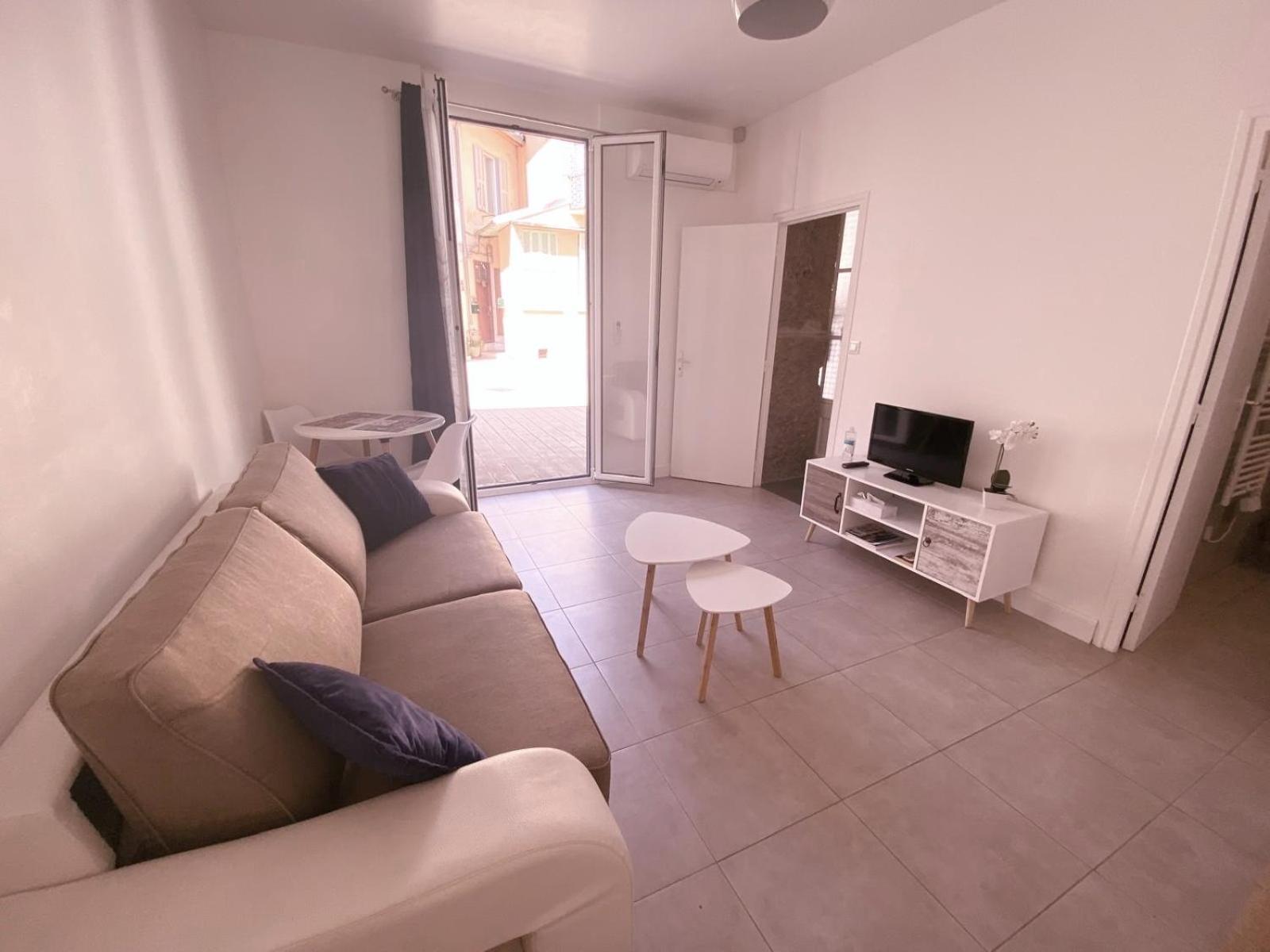 Centre Ville Menton Extérieur photo